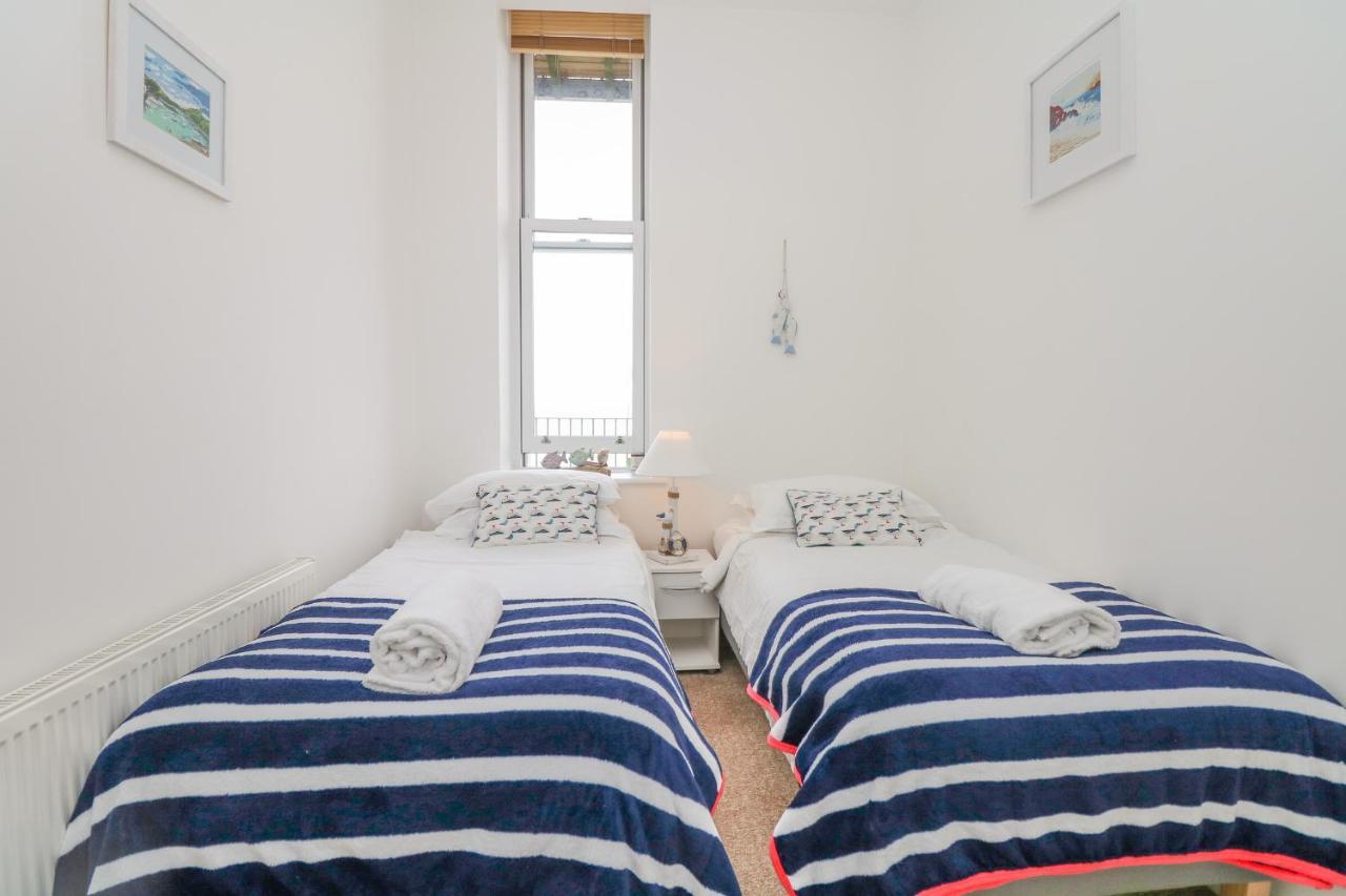 Oceans Side Apartment Илфракомб Екстериор снимка